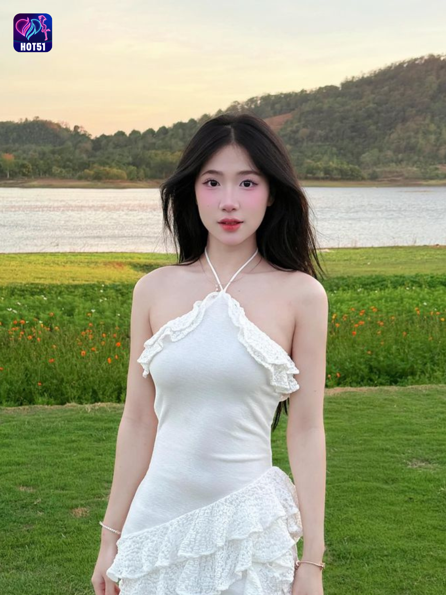 You are currently viewing Hot51 Stunning Beautiful Live Chat & Stream in Malaysia