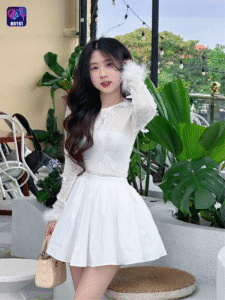 Read more about the article Hot51 Beautiful Stunning Live Streaming App for Girls & Chat