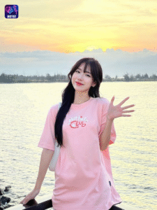 Read more about the article Hot51 Stunning Top Beautiful Girl Live Stream App Indo